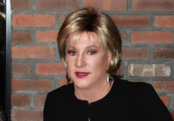 Short wigs