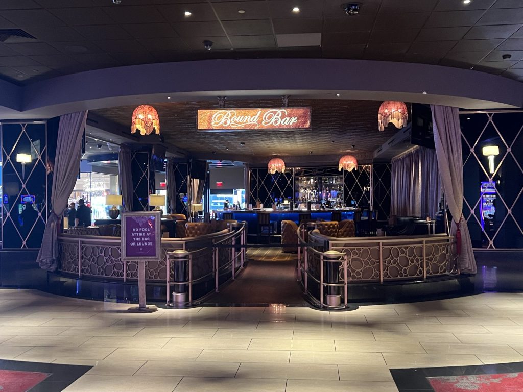 transvestite crossdresser